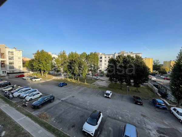 appartamento in vendita a Roma in zona Casal Palocco
