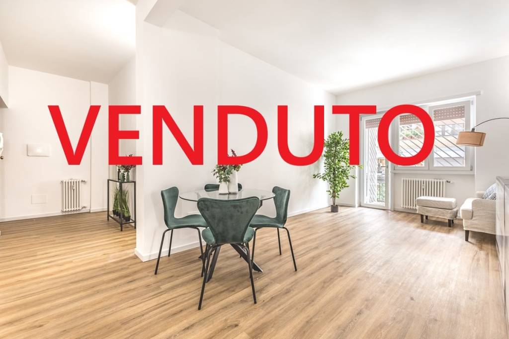 appartamento in vendita a Roma in zona Ardeatino