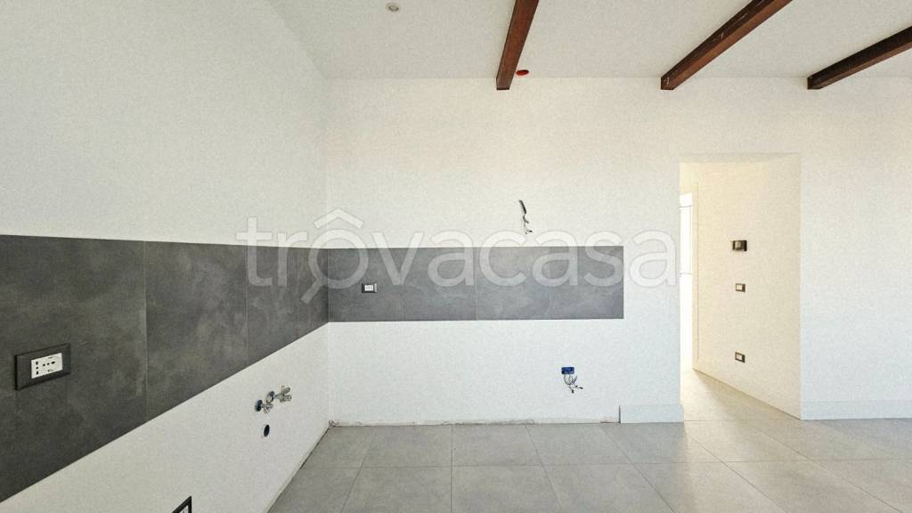 appartamento in vendita a Roma in zona Borghesiana