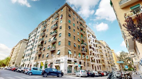 appartamento in vendita a Roma in zona Tuscolano