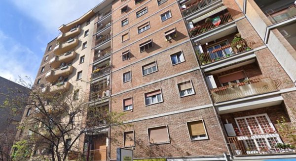 appartamento in vendita a Roma in zona Ostiense