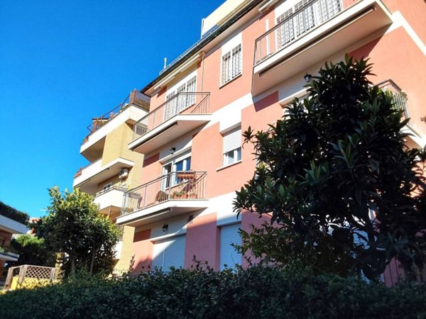 appartamento in vendita a Roma in zona Grottarossa
