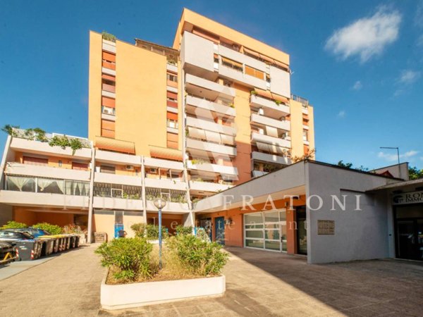 negozio in vendita a Roma in zona Giuliano Dalmata