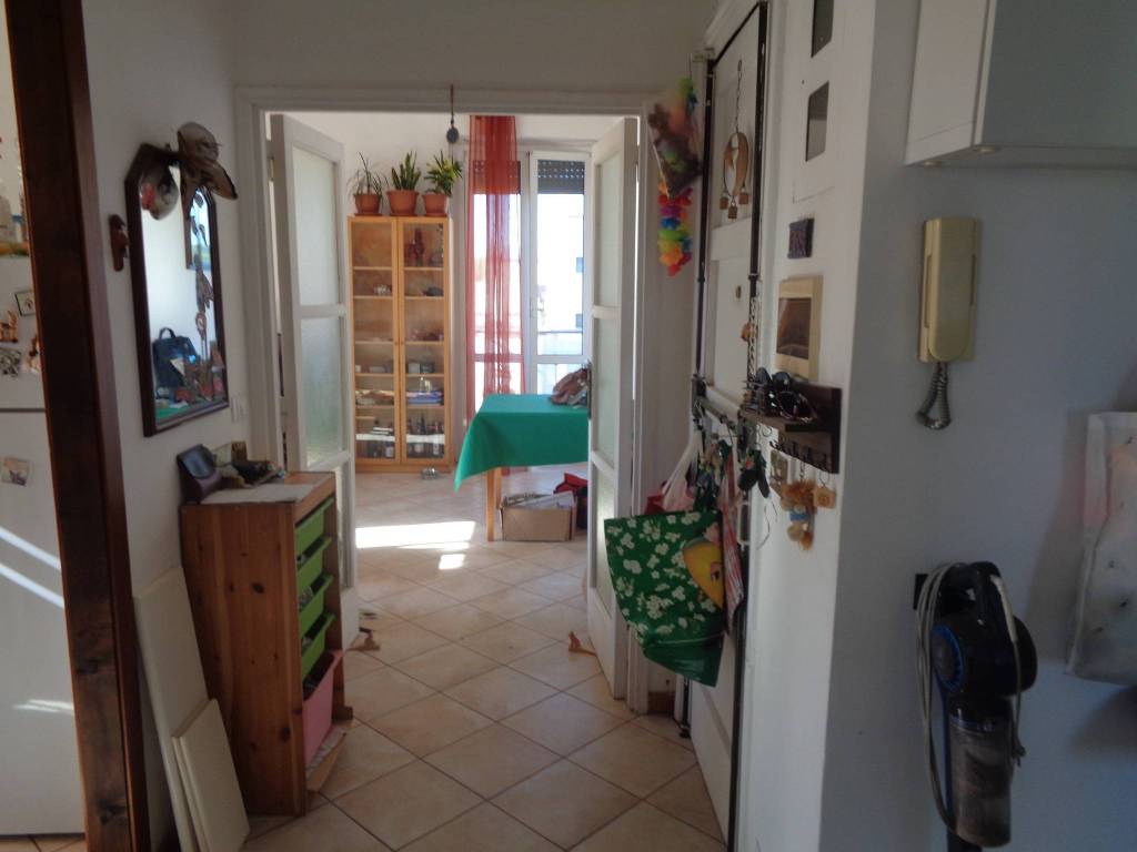 appartamento in vendita a Roma in zona Ardeatino