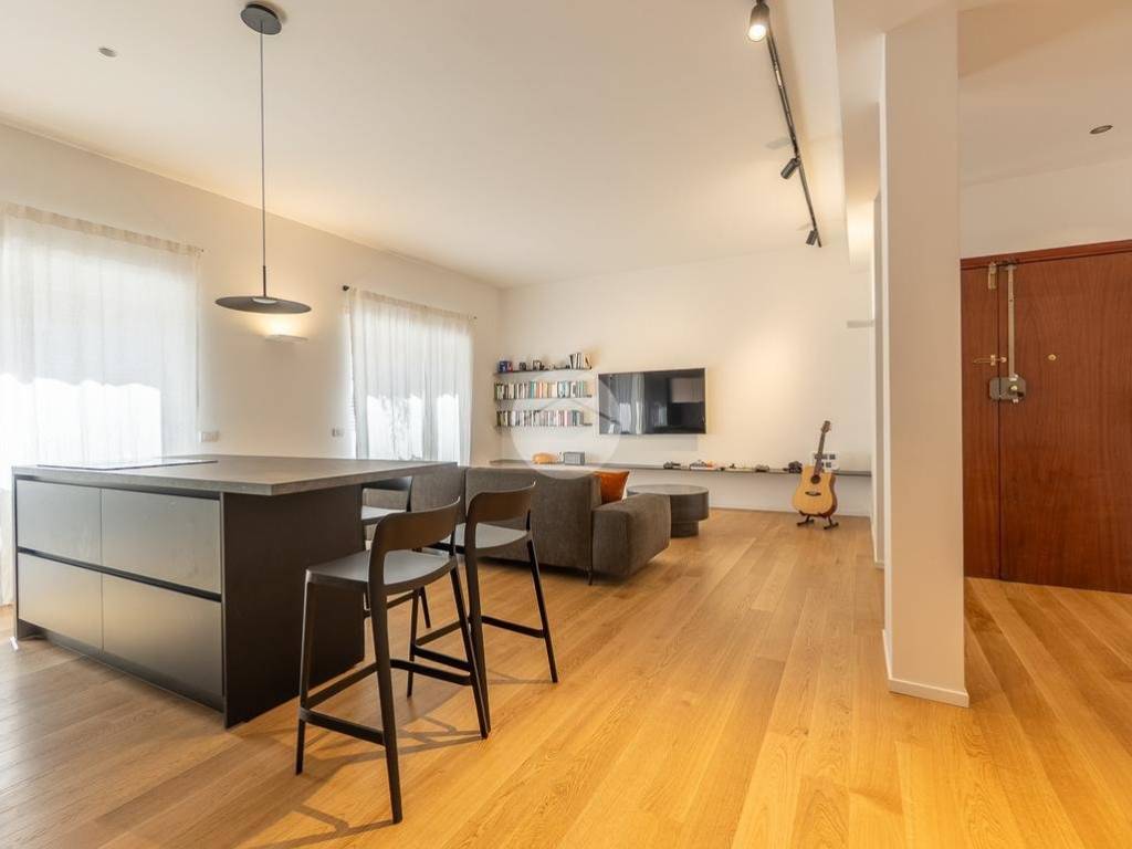 appartamento in vendita a Roma in zona Tor di Quinto