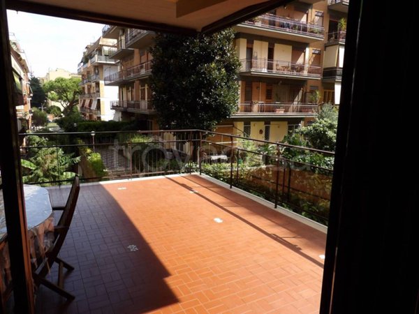 appartamento in vendita a Roma in zona Ardeatino