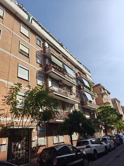 appartamento in vendita a Roma in zona Ostia