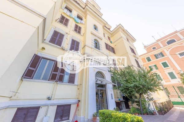 appartamento in vendita a Roma in zona Tuscolano