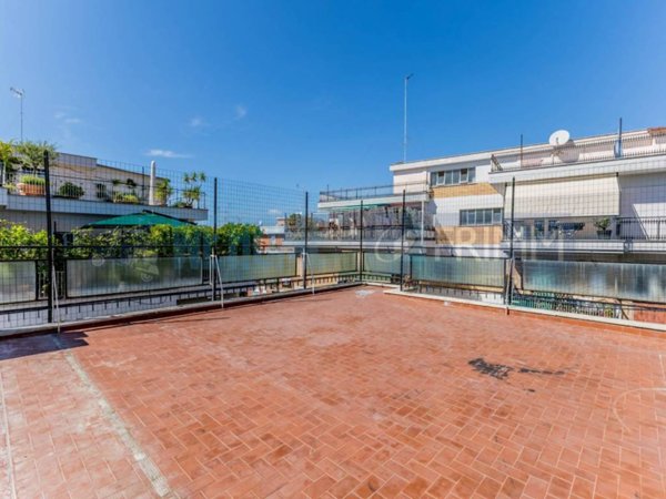 appartamento in vendita a Roma in zona Gianicolense