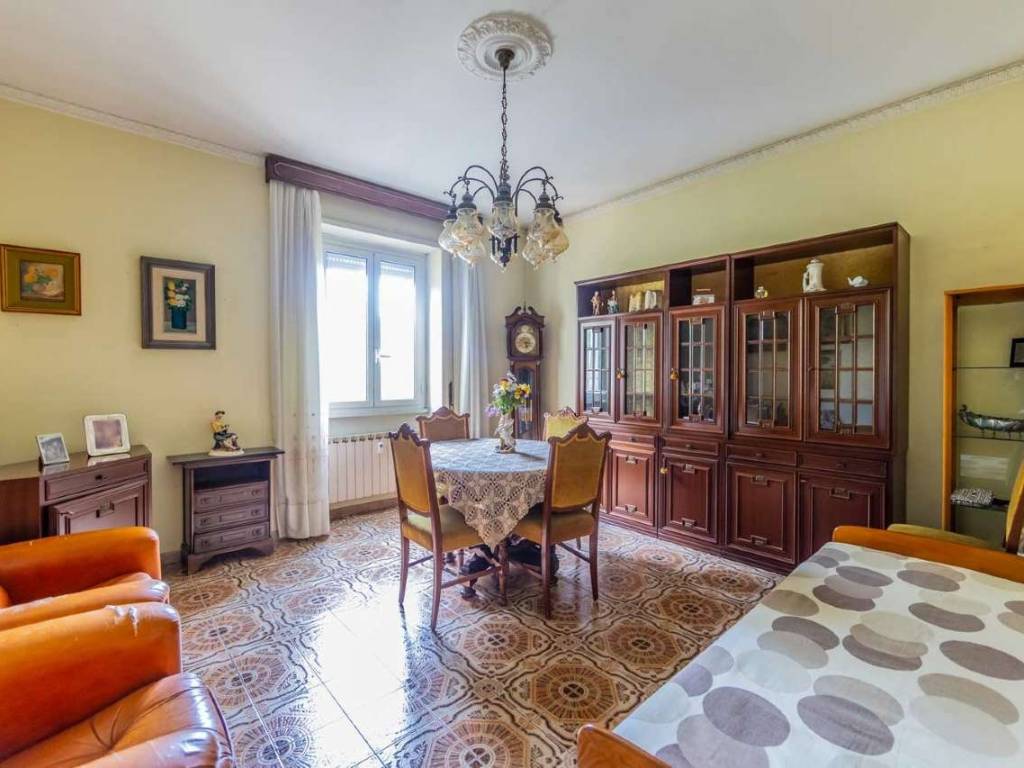 appartamento in vendita a Roma in zona Don Bosco