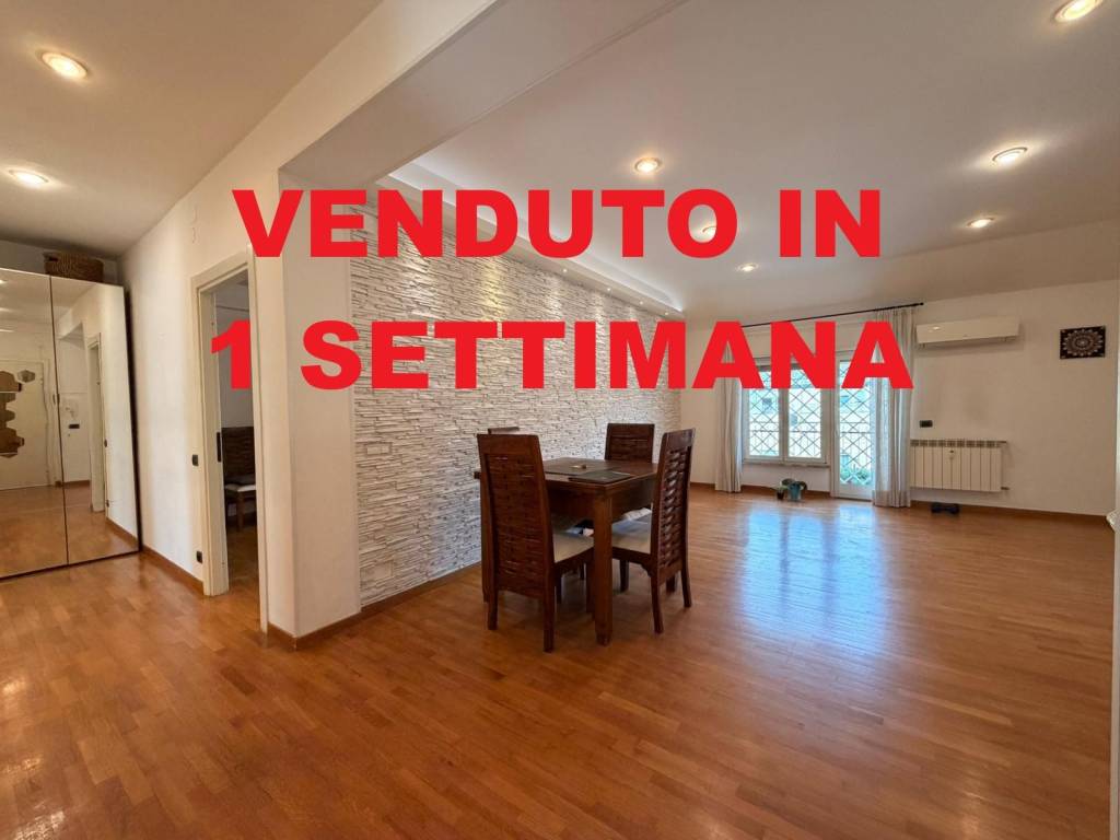 appartamento in vendita a Roma in zona Ostiense
