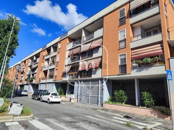 appartamento in vendita a Roma in zona San Basilio