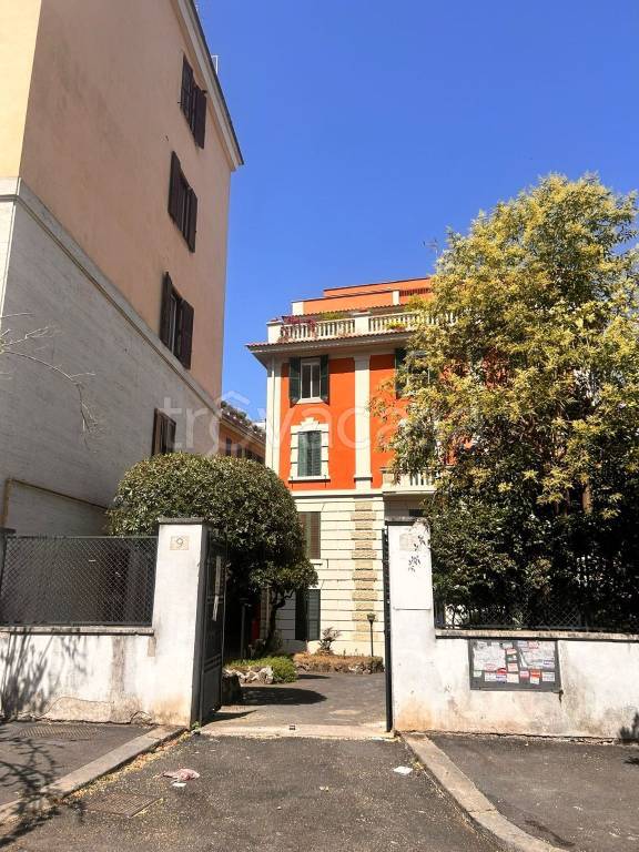 ufficio in vendita a Roma in zona Trieste