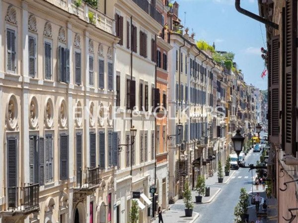 appartamento in vendita a Roma in zona Campo Marzio
