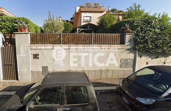 appartamento in vendita a Roma in zona Acilia