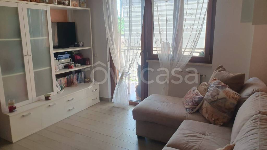 appartamento in vendita a Roma in zona Ostia
