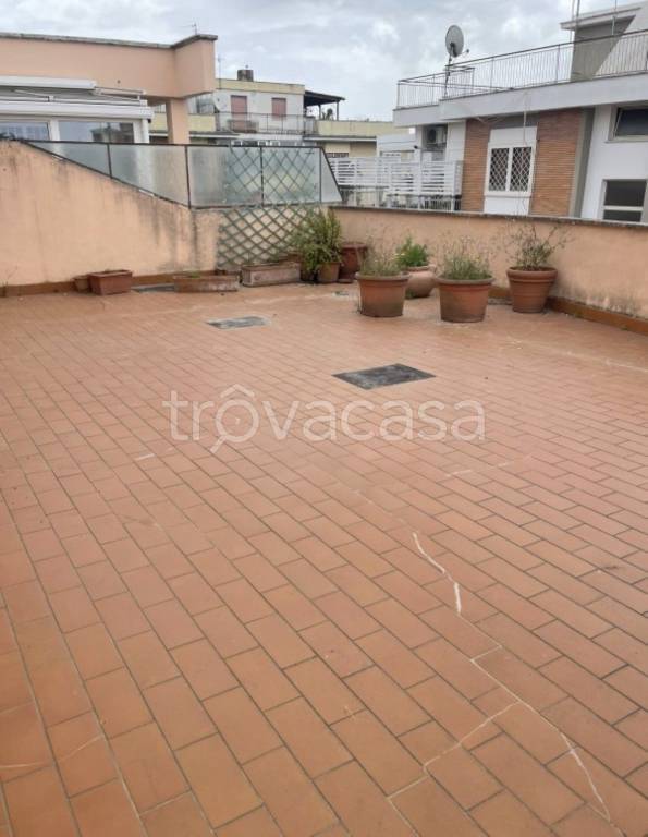 appartamento in vendita a Roma in zona Primavalle