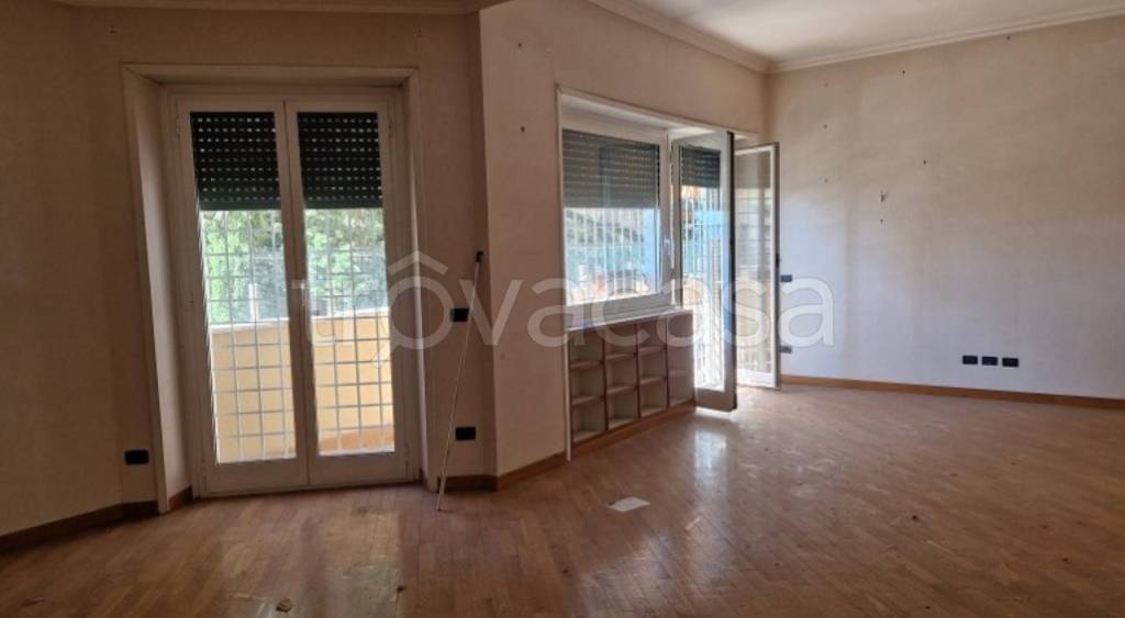 appartamento in vendita a Roma in zona Portuense