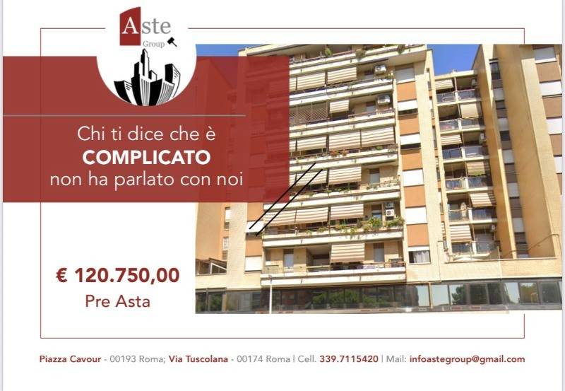 appartamento in vendita a Roma in zona Cinecittà