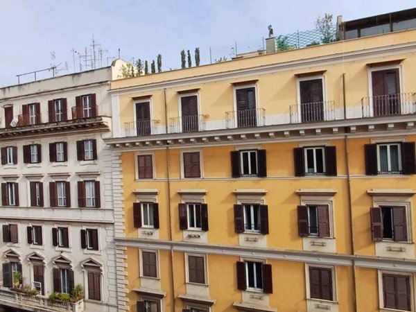 appartamento in vendita a Roma in zona Castro Pretorio