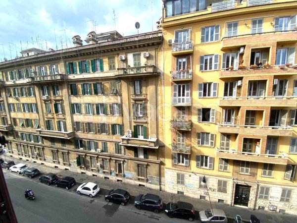 appartamento in vendita a Roma in zona Esquilino