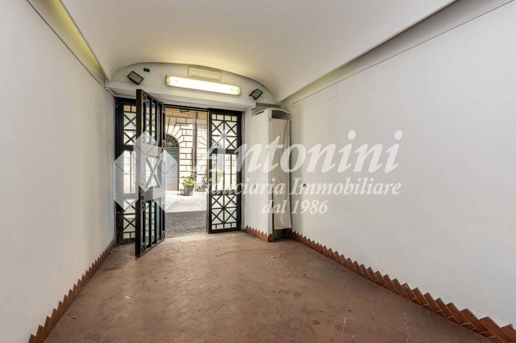 appartamento in vendita a Roma in zona Rione di Ponte