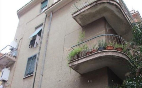 appartamento in vendita a Roma in zona Prenestino-Centocelle