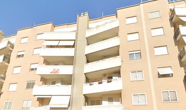 appartamento in vendita a Roma in zona Ponte di Nona