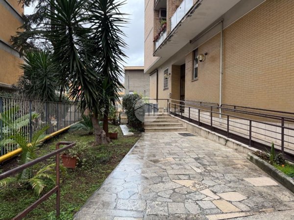 appartamento in vendita a Roma in zona Collatino