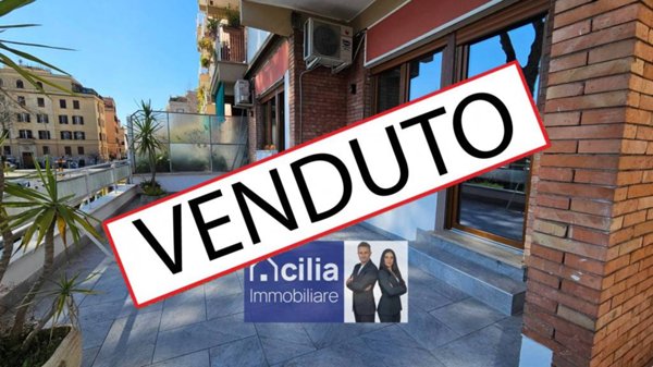 appartamento in vendita a Roma in zona Gianicolense