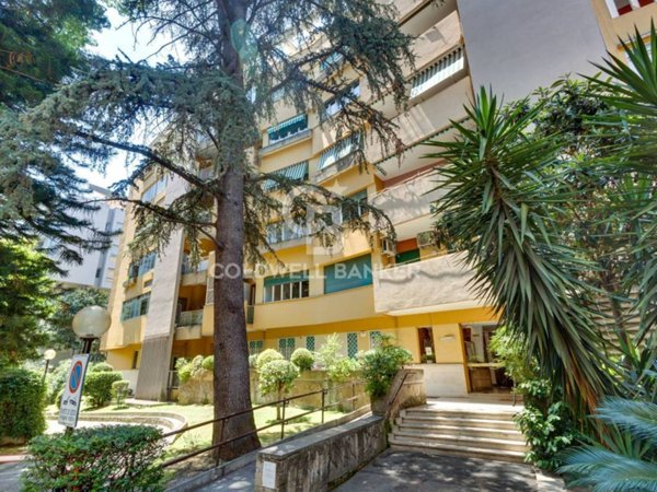 appartamento in vendita a Roma in zona EUR