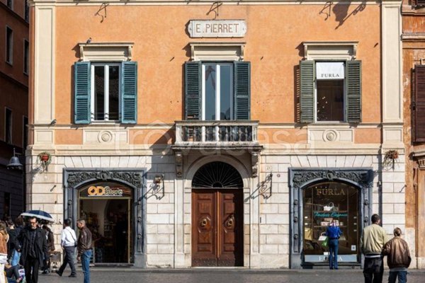 negozio in vendita a Roma in zona Campo Marzio