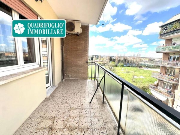 appartamento in vendita a Roma in zona Prenestino-Labicano