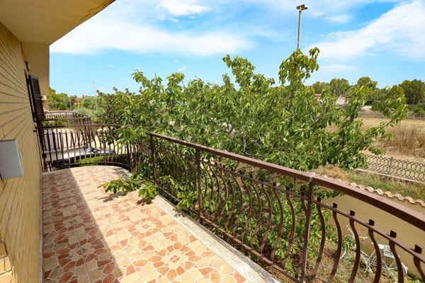 appartamento in vendita a Roma in zona Piana del Sole
