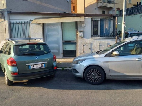 negozio in vendita a Roma in zona Prenestino-Centocelle