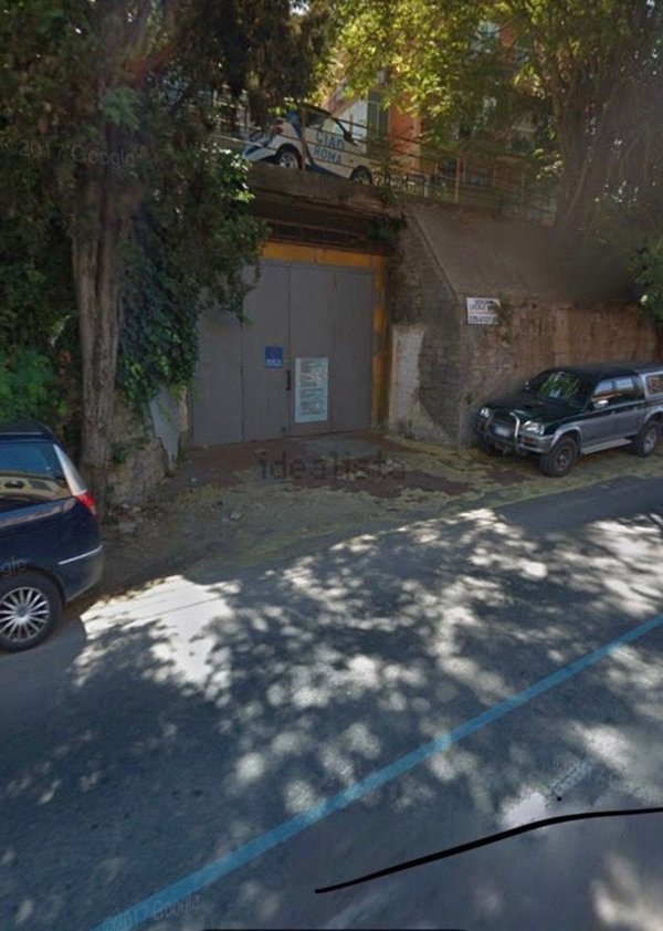 locale commerciale in vendita a Roma in zona Trionfale