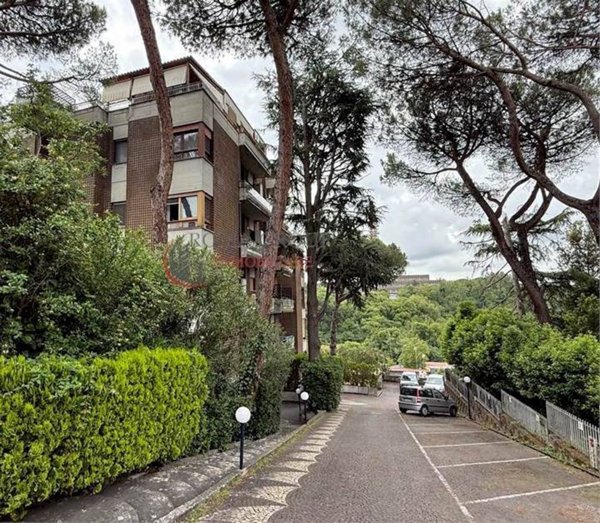 appartamento in vendita a Roma in zona Grottarossa