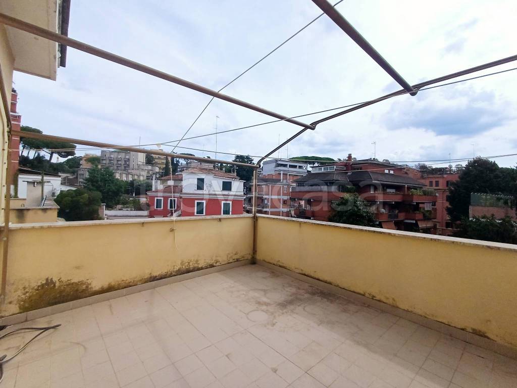 appartamento in vendita a Roma in zona Aurelio