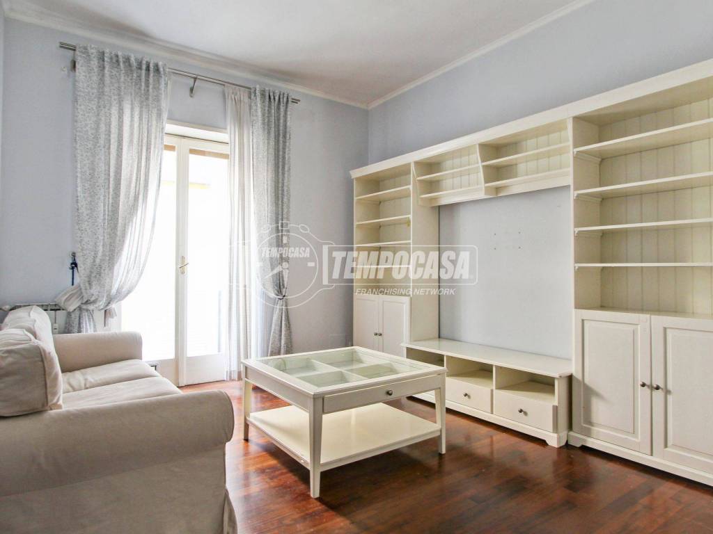 appartamento in vendita a Roma in zona Tor di Quinto