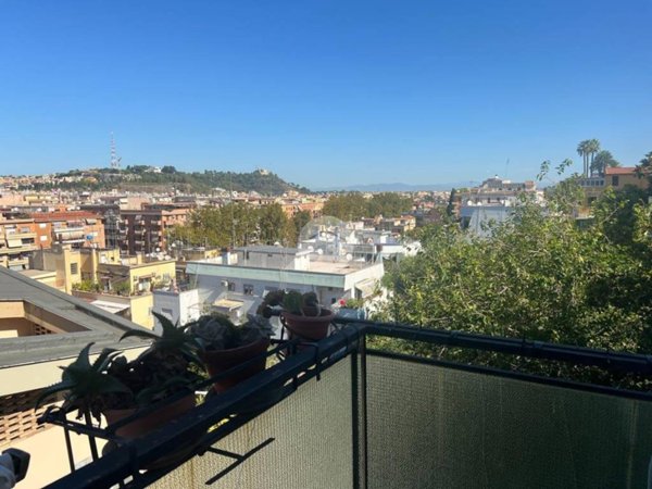 appartamento in vendita a Roma in zona Rione Prati