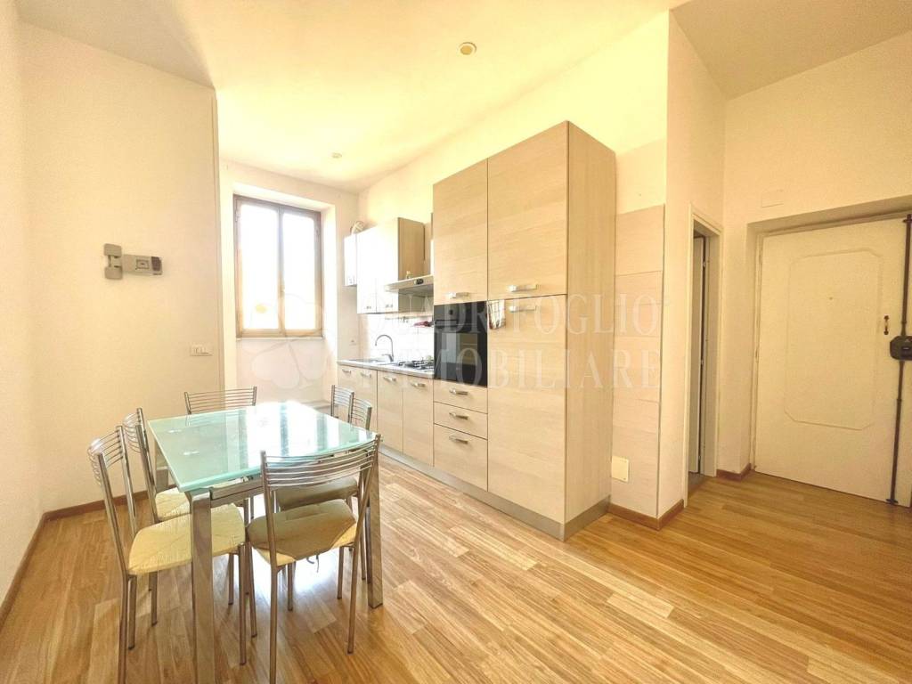 appartamento in vendita a Roma in zona Tuscolano