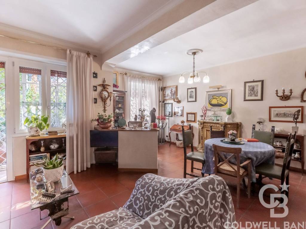 appartamento in vendita a Roma