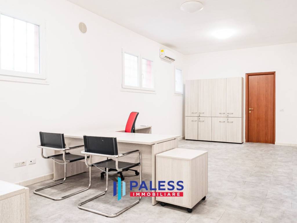 ufficio in vendita a Roma in zona Portuense