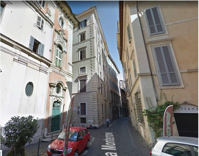 intera palazzina in vendita a Roma in zona Parione/Sant'Eustachio
