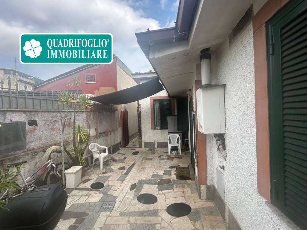 casa indipendente in vendita a Roma in zona Prenestino-Labicano