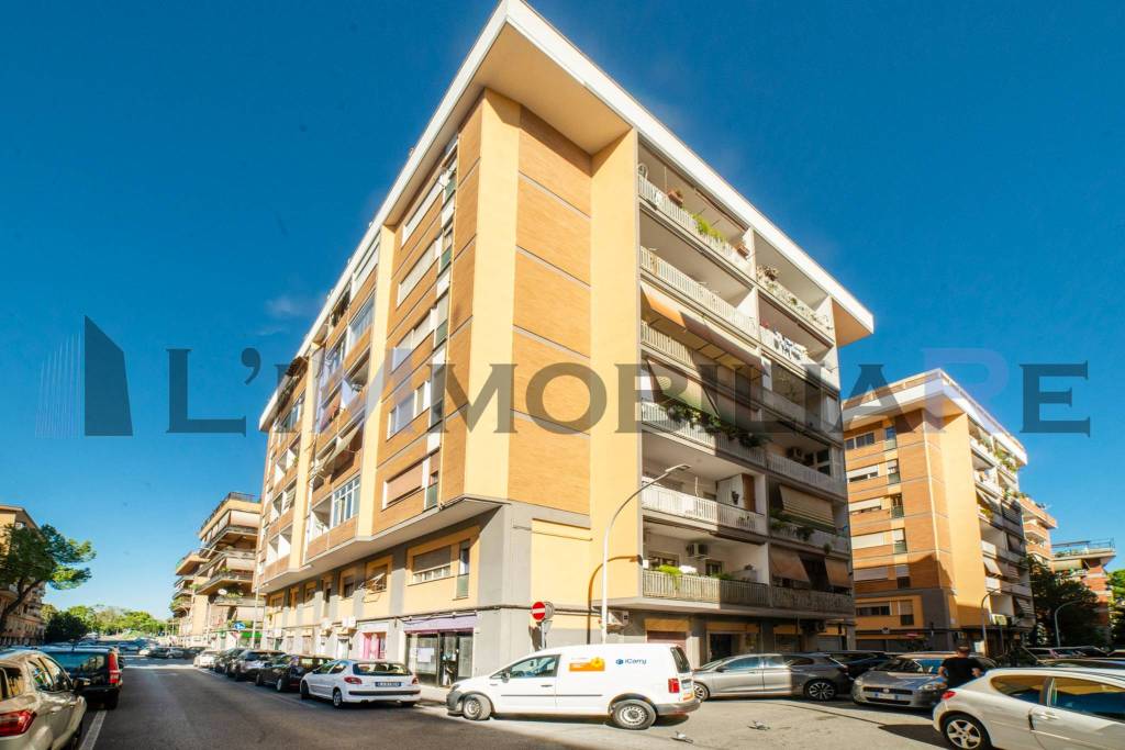 appartamento in vendita a Roma in zona Portuense
