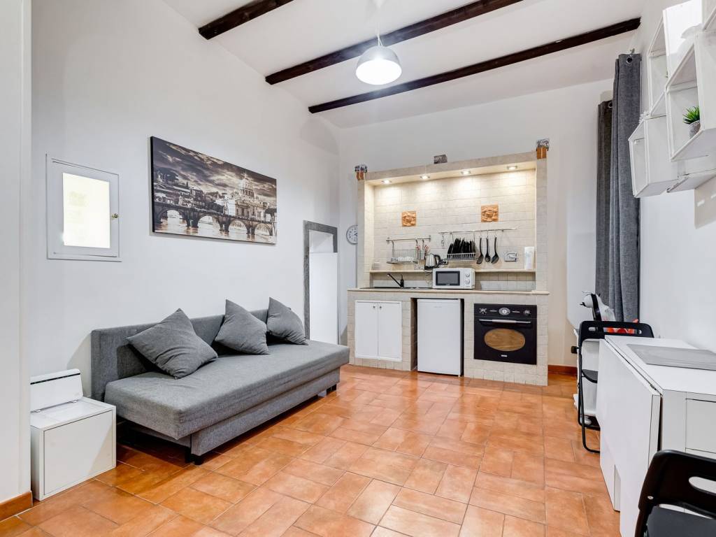 appartamento in vendita a Roma in zona Trastevere
