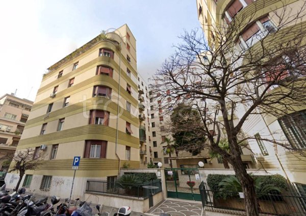appartamento in vendita a Roma in zona Appio Latino