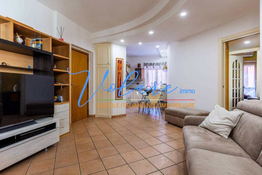 appartamento in vendita a Roma in zona Don Bosco