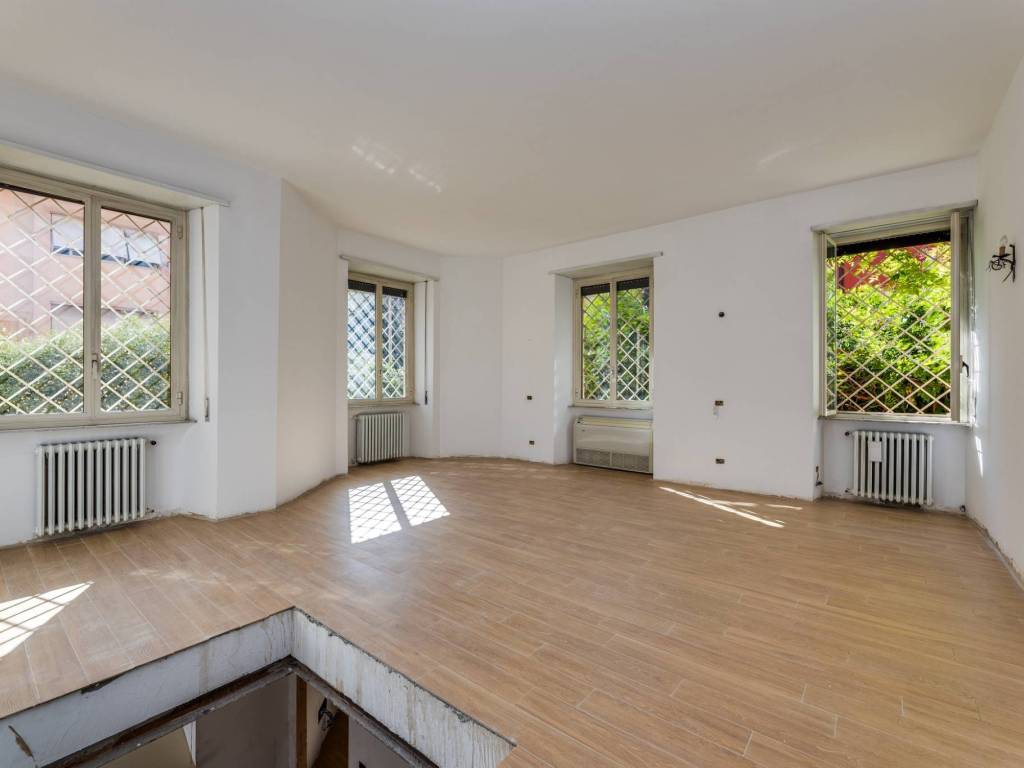 appartamento in vendita a Roma in zona Gianicolense